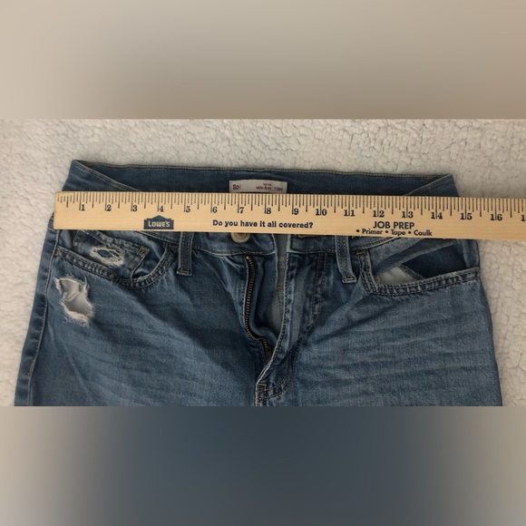 Women’s So High Rise Ripped Mom Jeans - Picture 2 of 7